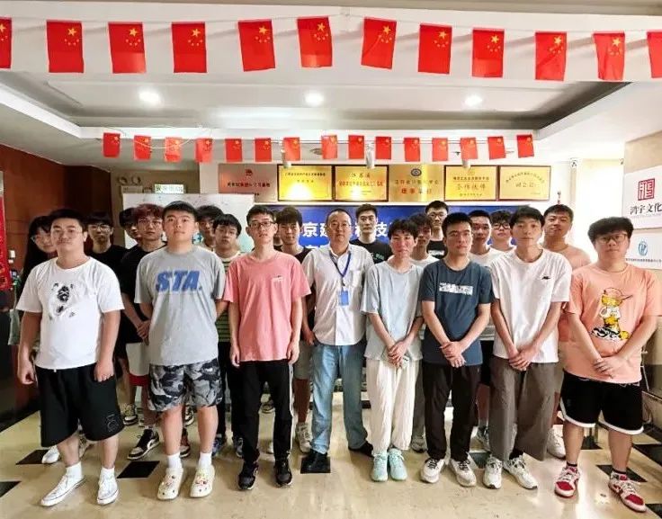 近期結(jié)班留影 | 百尺竿頭，更進一步，加